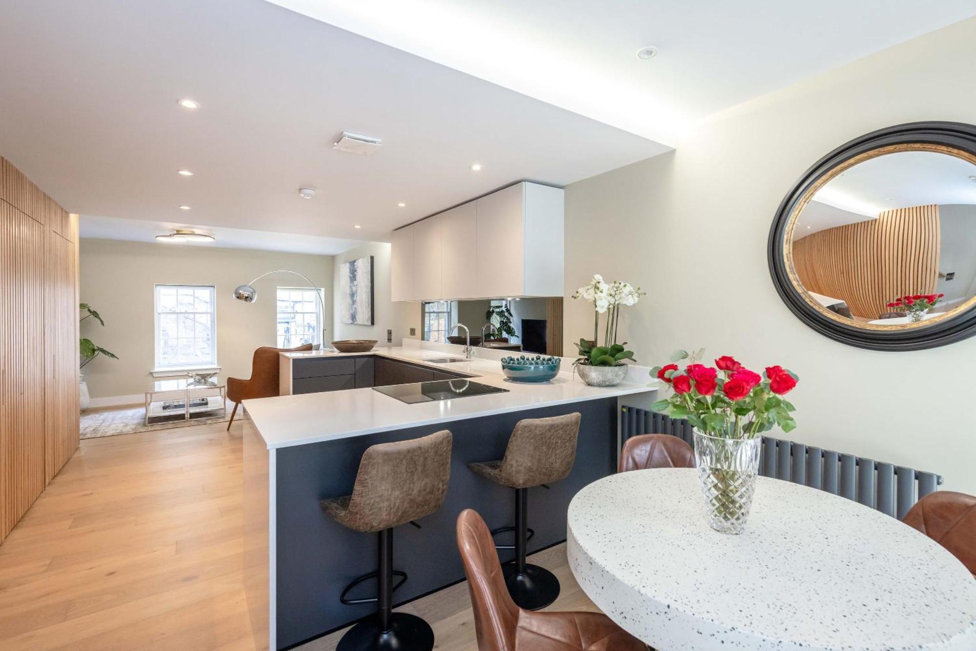 Dragon Suites - City Centre 2 Bed Luxury Mews House Edimburgo Exterior foto